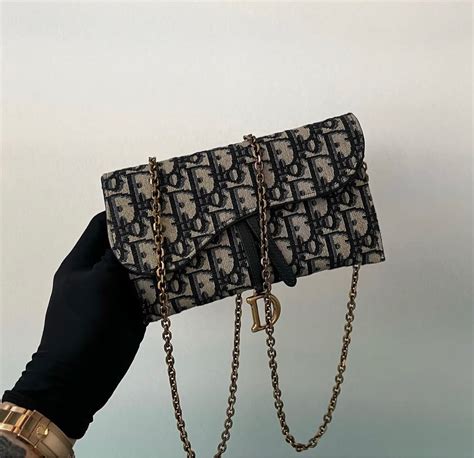 saddle wallet on chain dior